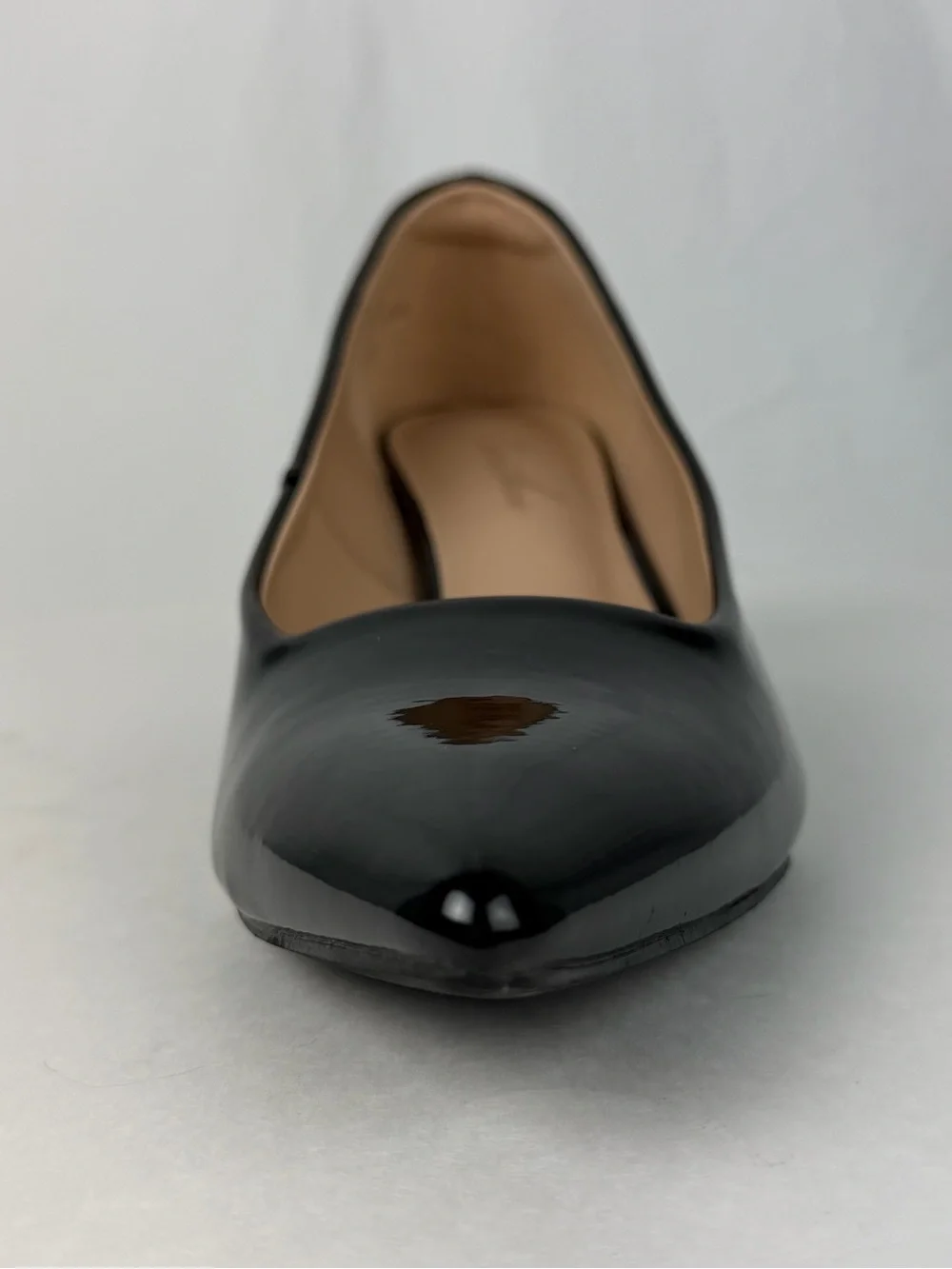 GENSHUO Black Patent Leather Kitten Heels-Size 8.5-Pointed Toe-Faux Leather